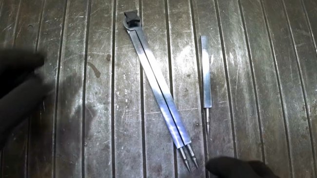 Разметочный циркуль и чертилка по металлу своими руками
