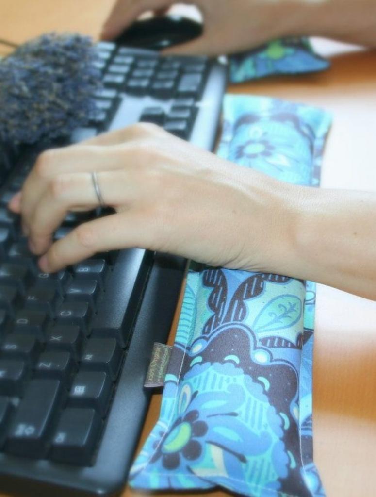 Подушка для работы на компьютере