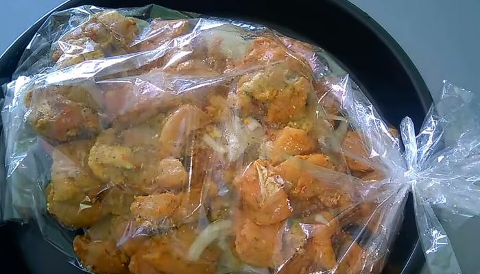 Шашлык в духовке на углях