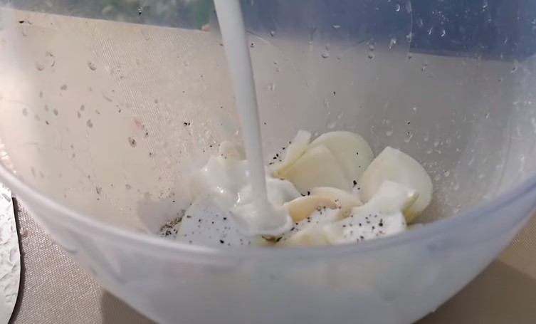Маринованный красный лук (для канапе, салатов, бургеров и плова)