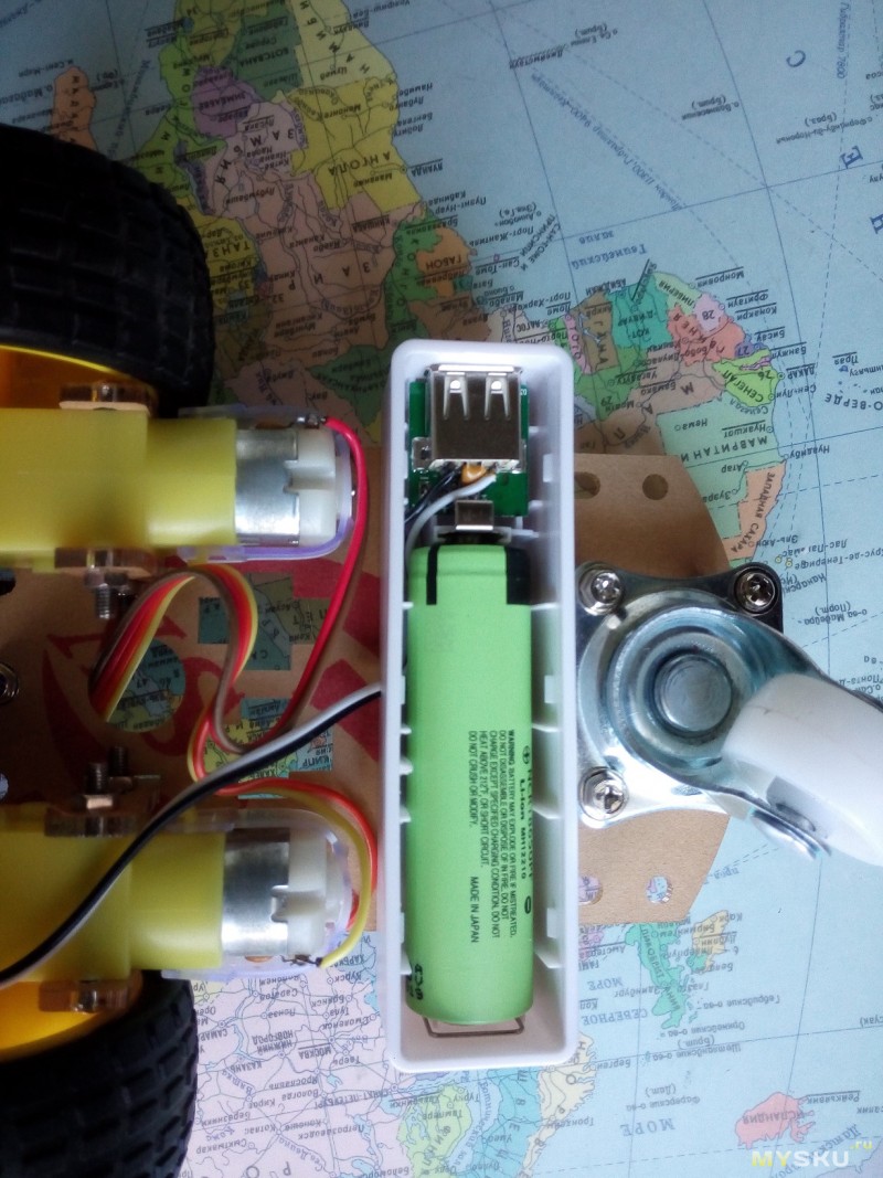 Bluetooth машинка на arduino