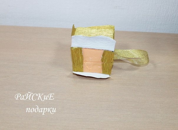 Дед Мороз на бутылку шампанского