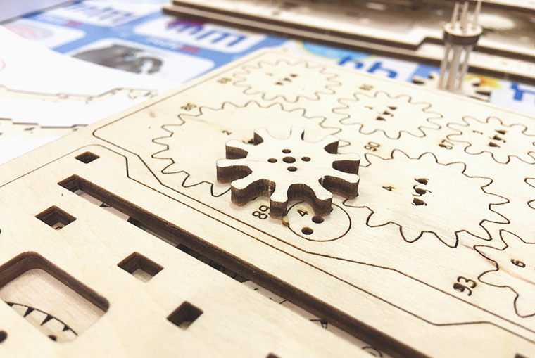 Ugears: механические модели из дерева, сборка которых займет тебя на много часов — хакер
