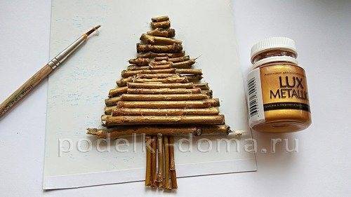 Елочка из металлизированной крепированной бумаги