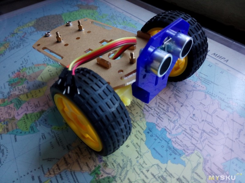 Bluetooth машинка на arduino
