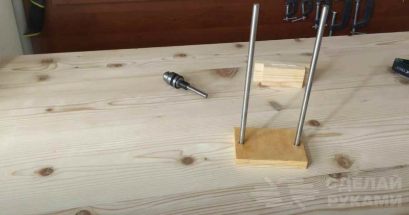 Стойка для дрели из чермета