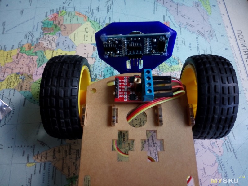 Bluetooth машинка на arduino