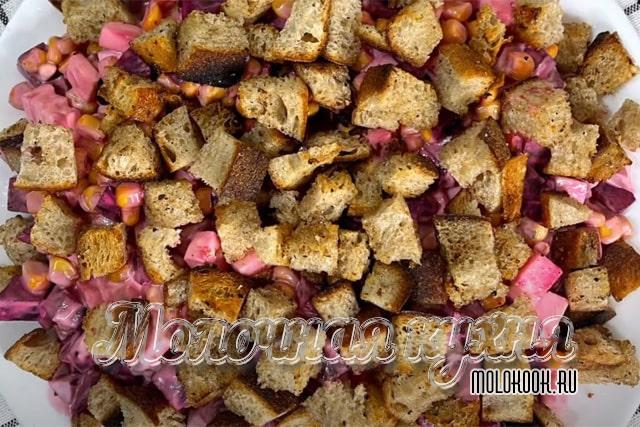 Сытный и простой рецепт салата «Мясной»