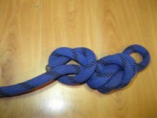 Лайфхак по быстрому развязыванию затянутых узлов