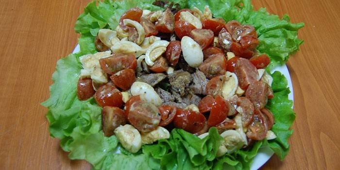 Сытный и простой рецепт салата «Мясной»