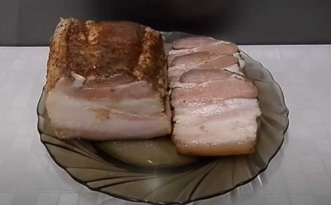Как засолить свиное сало