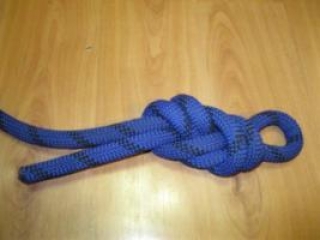 Лайфхак по быстрому развязыванию затянутых узлов