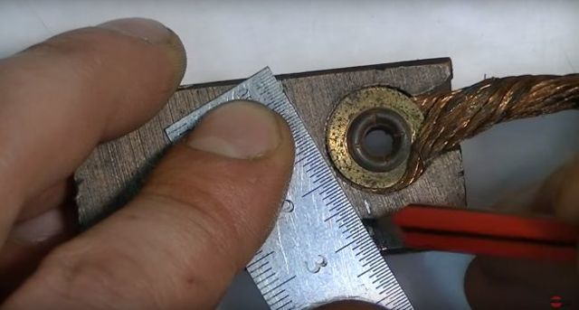Деревянный молоток с медными вставками