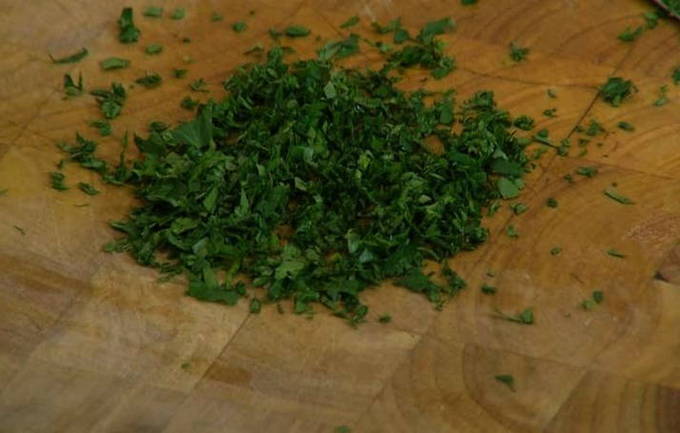 Сытный и простой рецепт салата «Мясной»